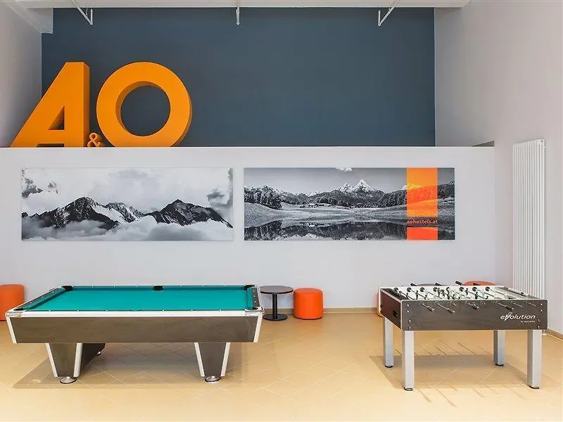 Хостел A&O Salzburg Hauptbahnhof